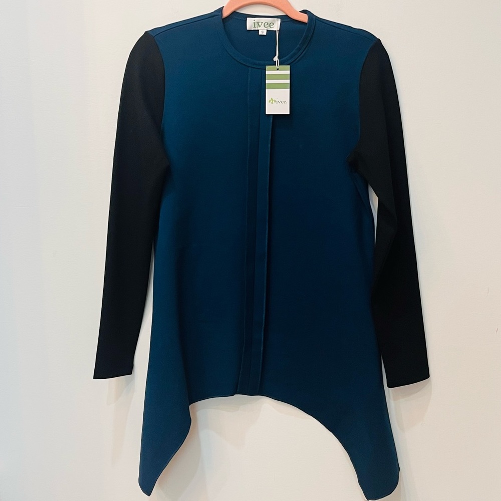 NWT Ivee Modest covered clothing classy tunic sz Small